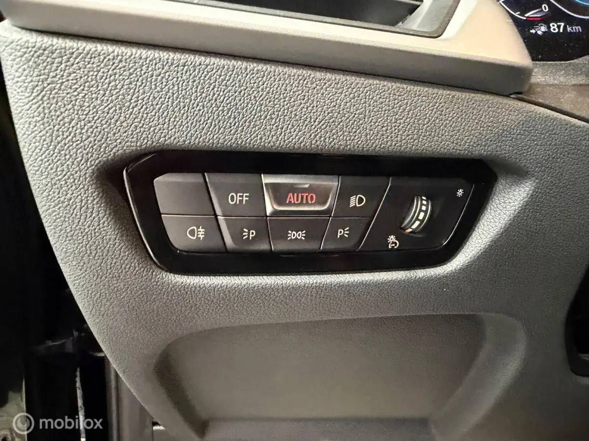 320e|Clima|Carplay|Nieuw staat!