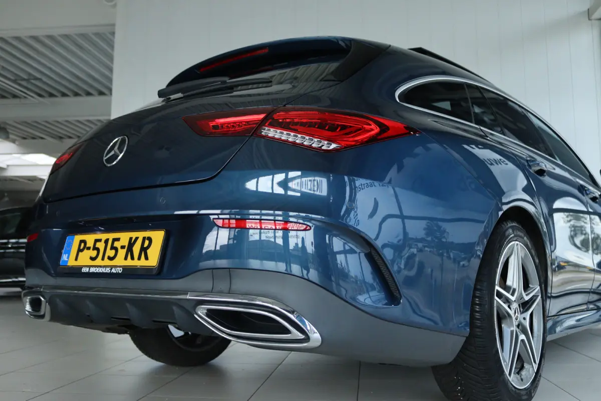 200 Business Solution AMG | Cruise Control | Stoelverwarming | Schuifdak | Camera | Navi | Climate Control | Elektr. Klep