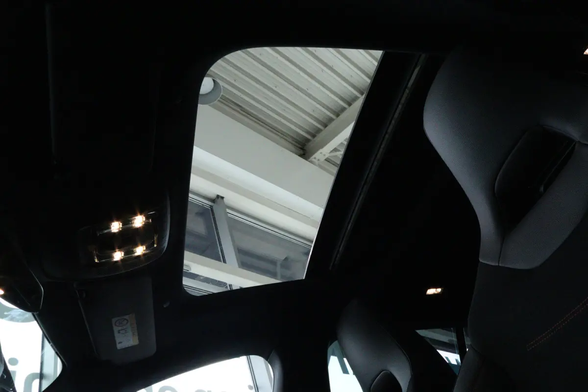 200 Business Solution AMG | Cruise Control | Stoelverwarming | Schuifdak | Camera | Navi | Climate Control | Elektr. Klep