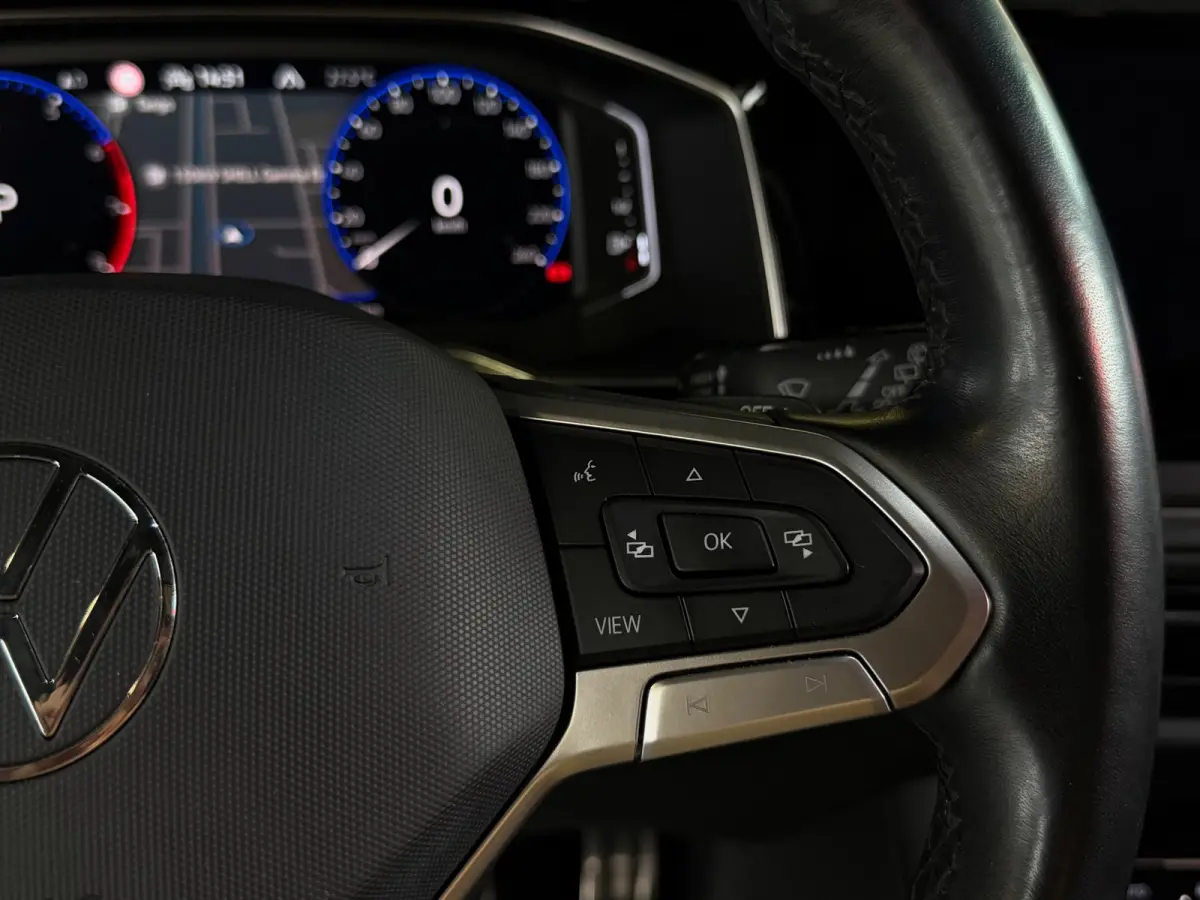 1.5 TSI R-Line Pano|Cam|Keyl|Led|IQ|Carplay