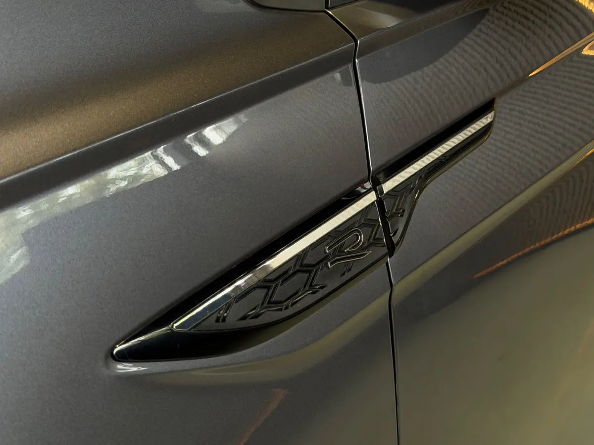 1.5 TSI R-Line Pano|Cam|Keyl|Led|IQ|Carplay
