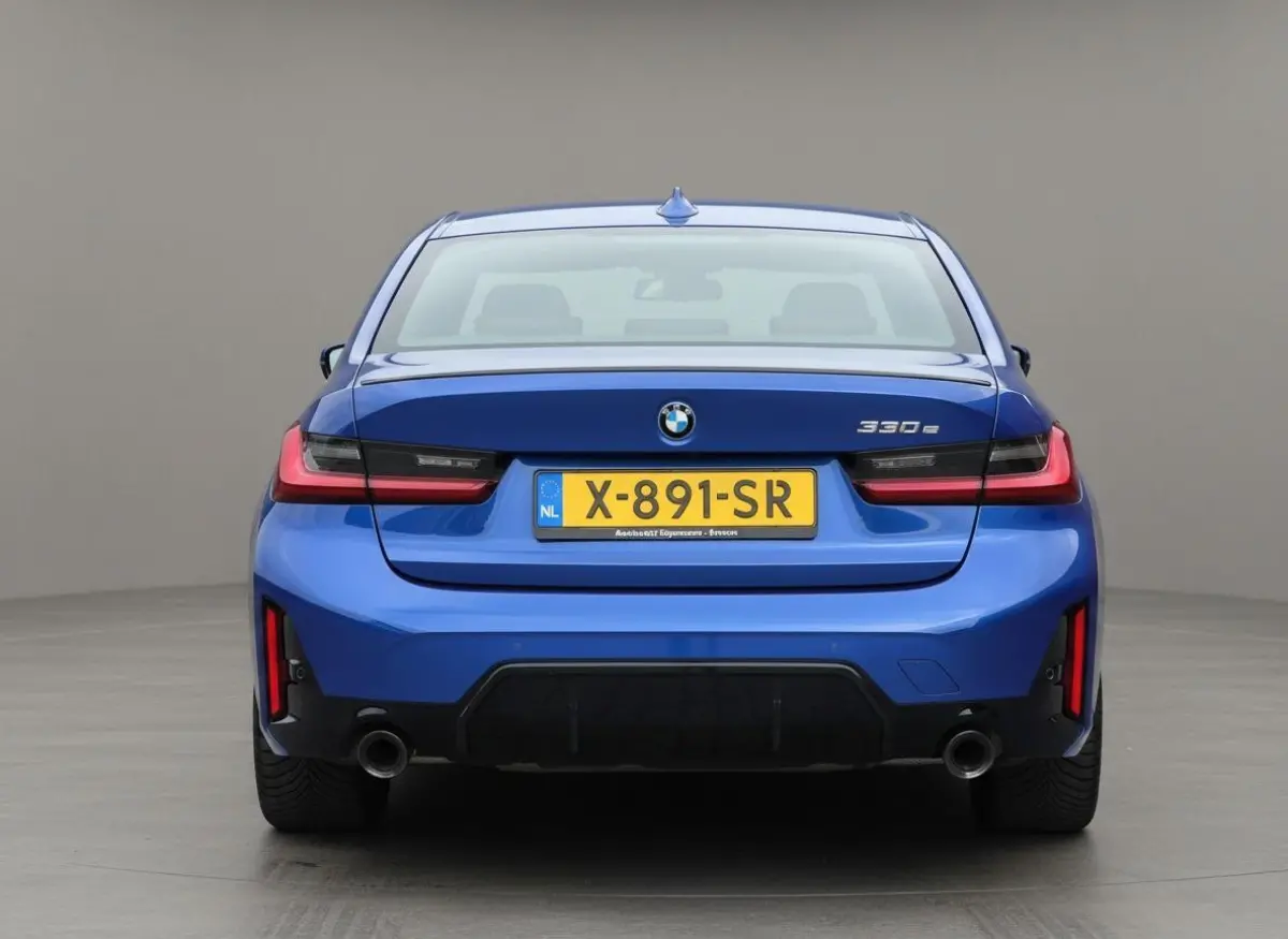 330e M-Sport Pro | LED | Origineel NL | Stoelverwarming | Rijklaarprijs