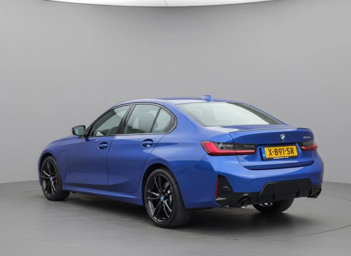 330e M-Sport Pro | LED | Origineel NL | Stoelverwarming | Rijklaarprijs