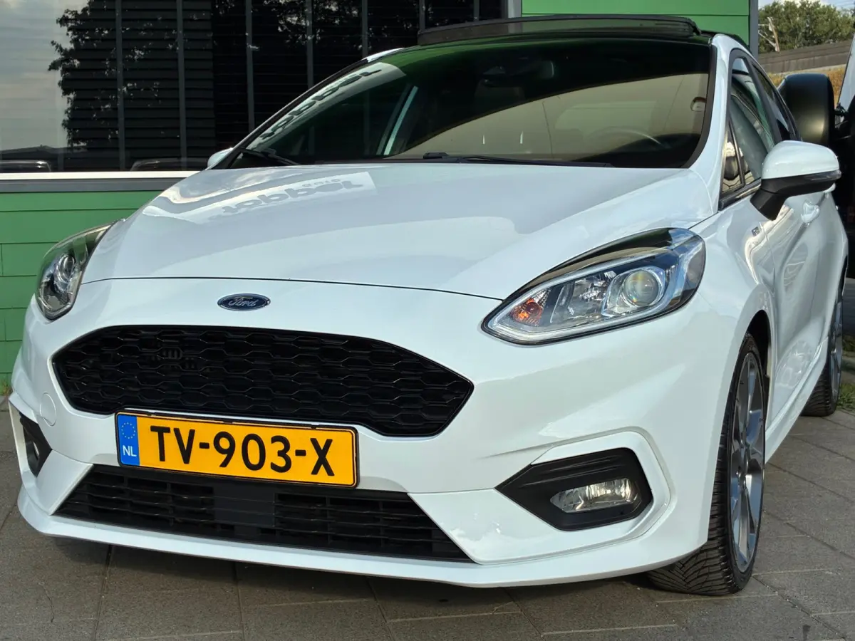 1.0 EcoBoost ST-Line|Panoramadak|Navigatie|CruiseControl|Climatronic|NAP|Nieuwe APK|