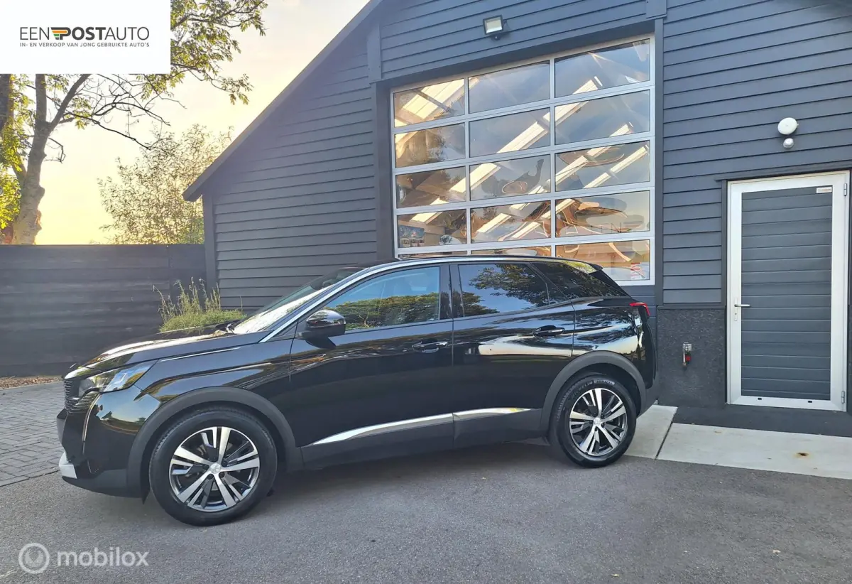 1.2 PureTech Allure Pack Business 12 Eig. NL-Auto ! BTW-Auto ! A.U.R. Camera, Full-Map Navigatie, Climate-Control, Stoelverwarming, Led.