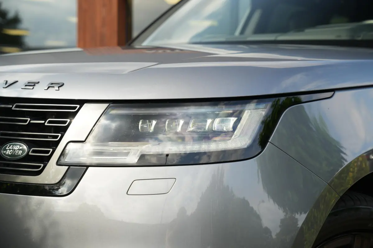 3.0 P510e HSE PHEV 510 pk koelbox elektrische trekhaak 22" achterasbesturing zeer complete HSE-uitrusting