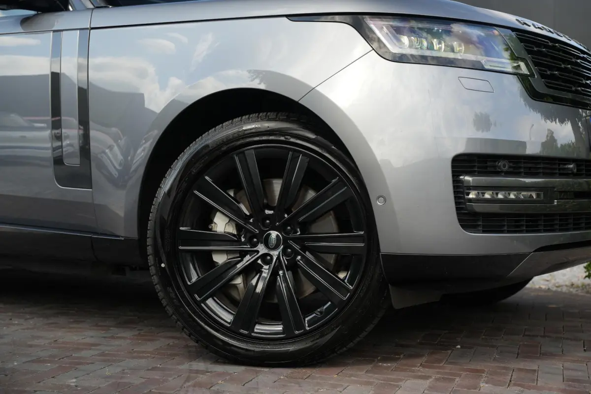 3.0 P510e HSE PHEV 510 pk koelbox elektrische trekhaak 22" achterasbesturing zeer complete HSE-uitrusting