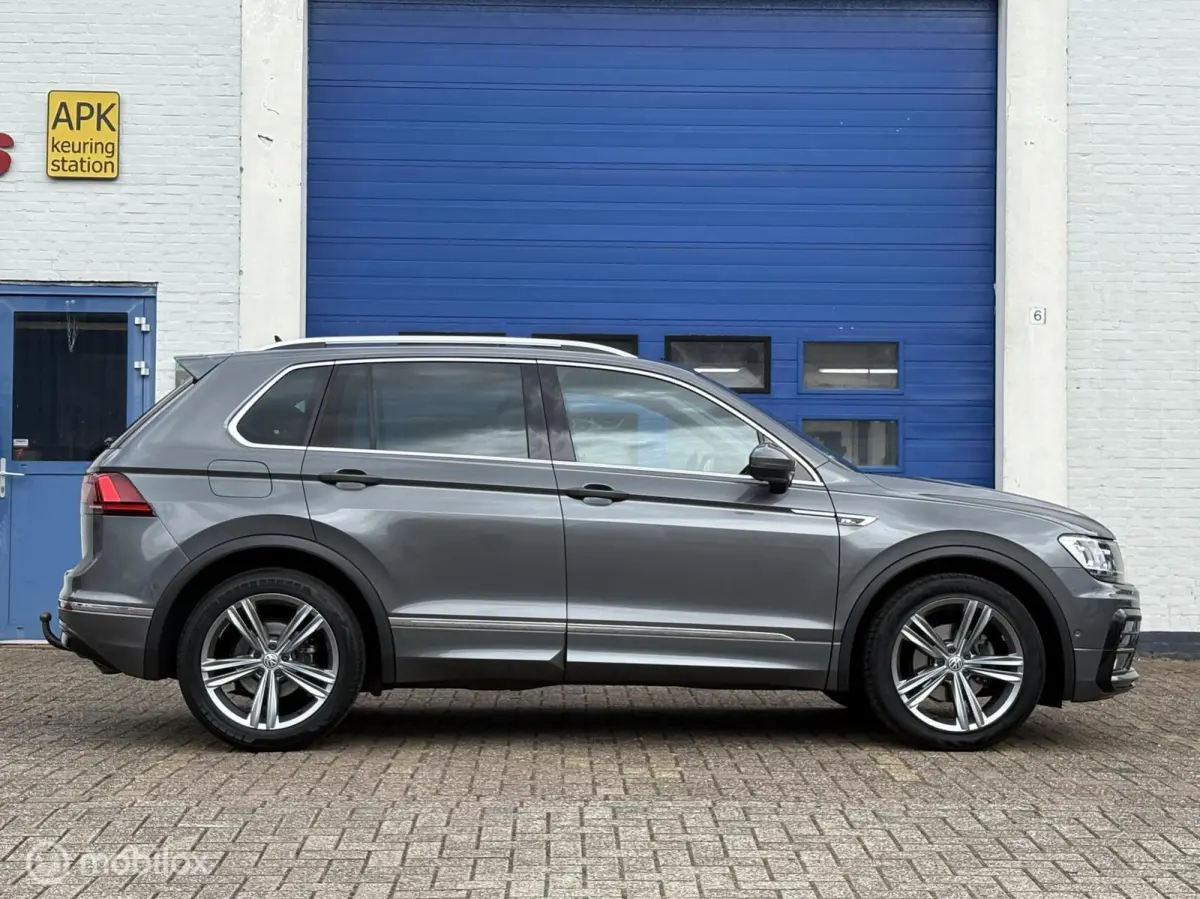 1.5 TSI ACT Highline Business R|Trekhaak|Adapt.cruise|Carplay|Stoel.verw