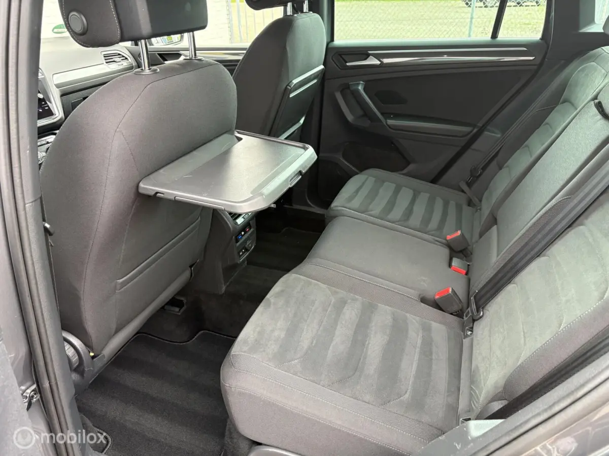 1.5 TSI ACT Highline Business R|Trekhaak|Adapt.cruise|Carplay|Stoel.verw