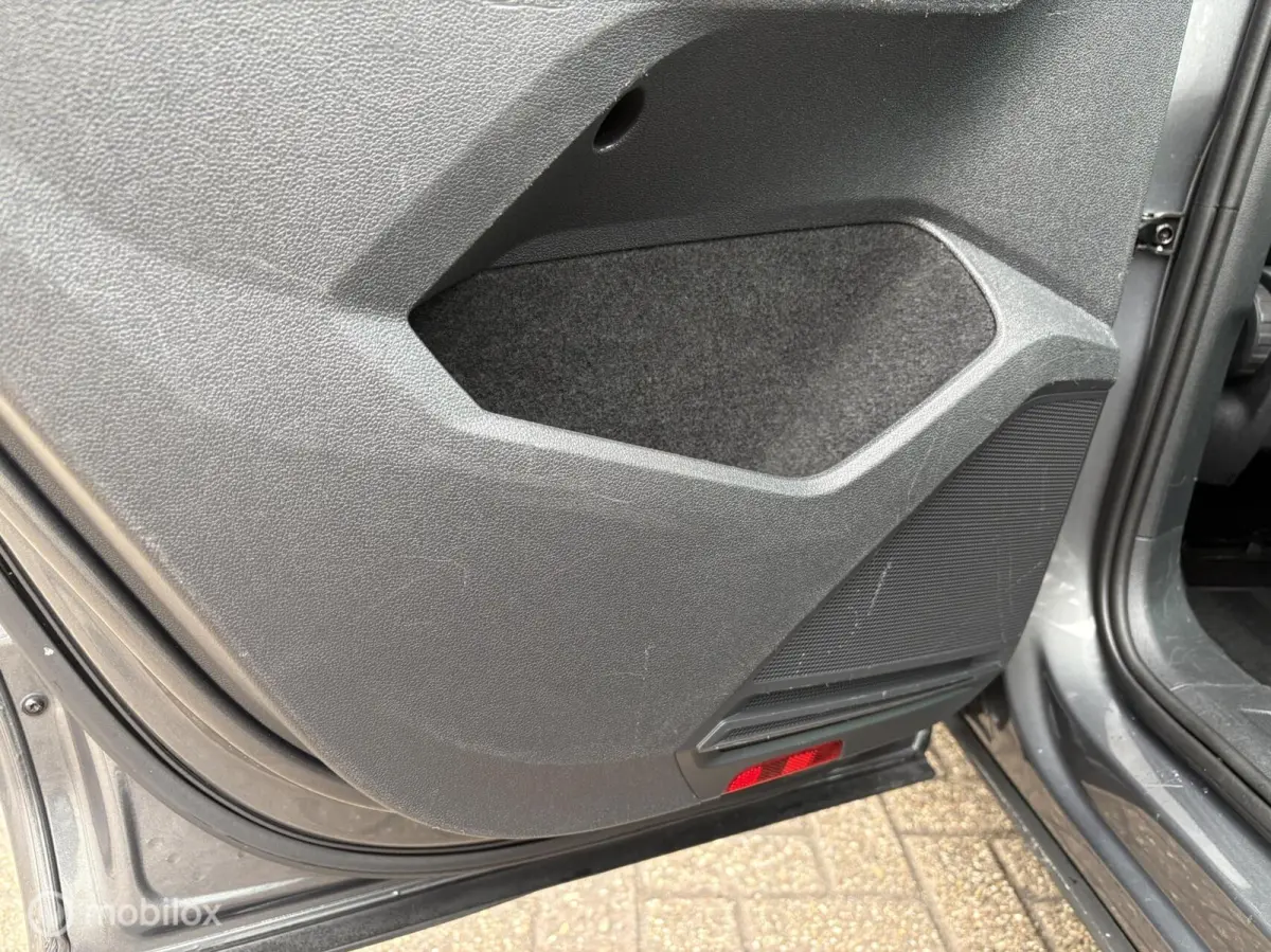 1.5 TSI ACT Highline Business R|Trekhaak|Adapt.cruise|Carplay|Stoel.verw