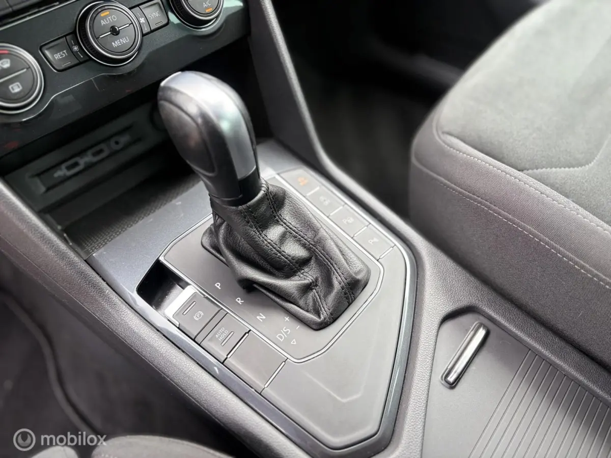 1.5 TSI ACT Highline Business R|Trekhaak|Adapt.cruise|Carplay|Stoel.verw
