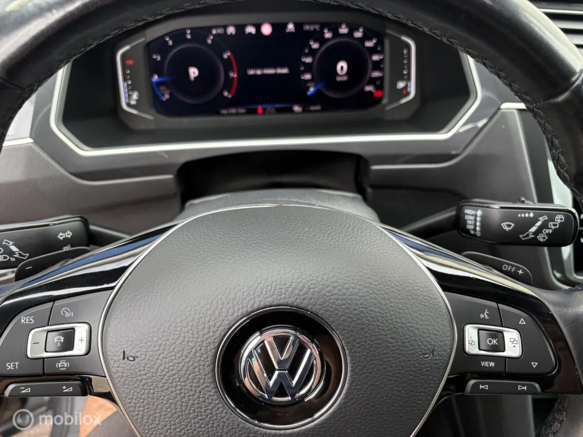 1.5 TSI ACT Highline Business R|Trekhaak|Adapt.cruise|Carplay|Stoel.verw
