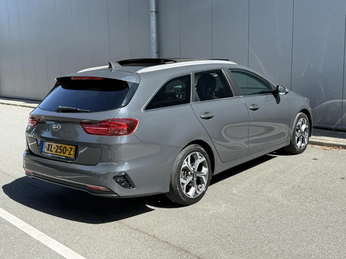 1.0 T-GDi GT-Line | Panoramadak | Leder | Full Options