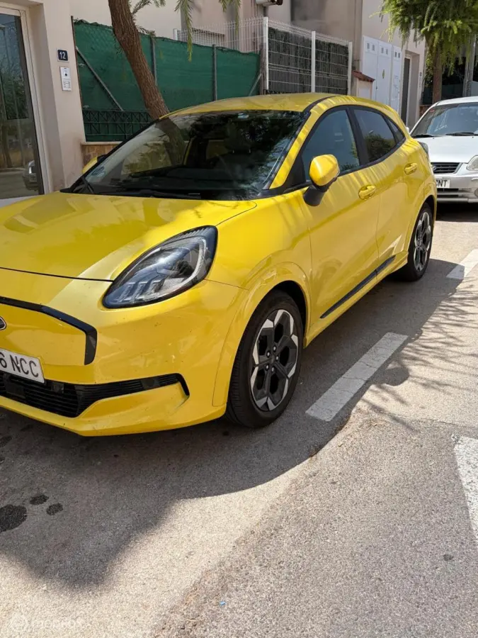 Premium 44 kWh FM nav / clima / camera / 8.822 KM!!