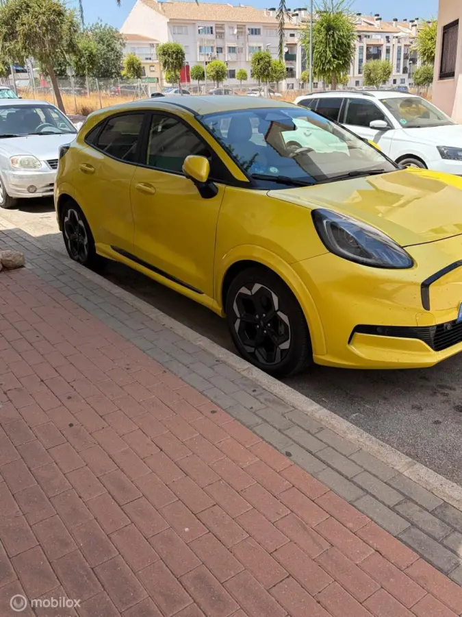 Premium 44 kWh FM nav / clima / camera / 8.822 KM!!