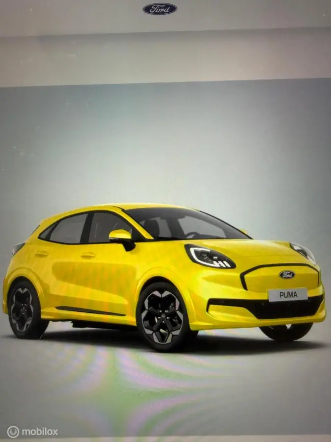 Premium 44 kWh FM nav / clima / camera / 8.822 KM!!