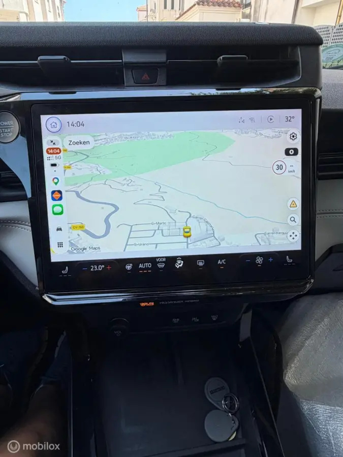 Premium 44 kWh FM nav / clima / camera / 8.822 KM!!