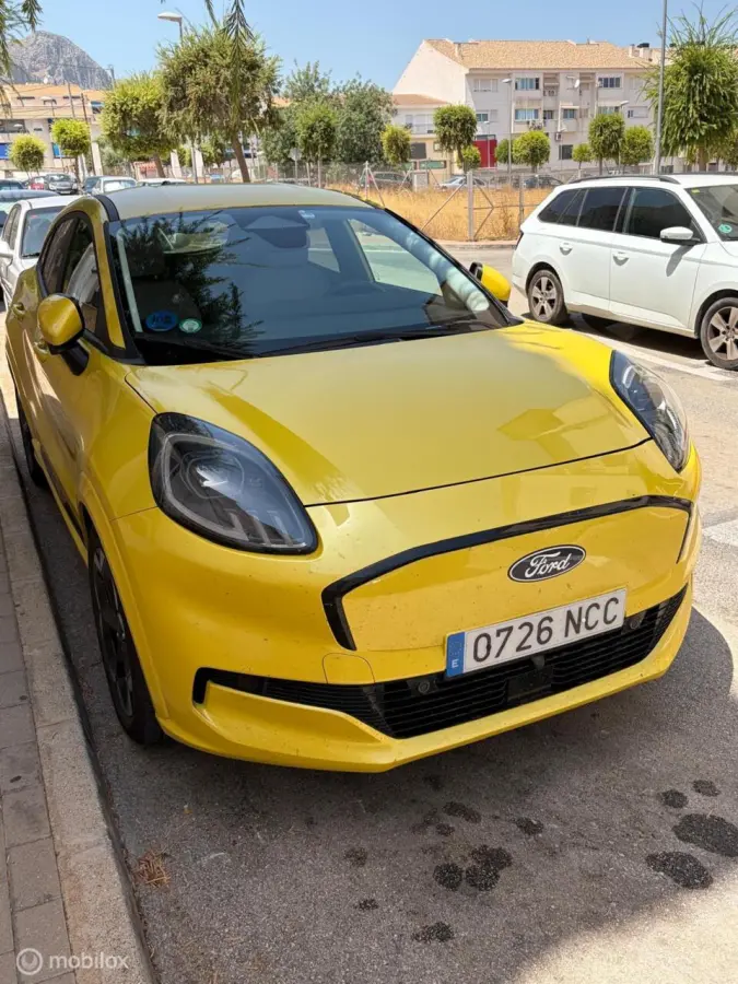Premium 44 kWh FM nav / clima / camera / 8.822 KM!!