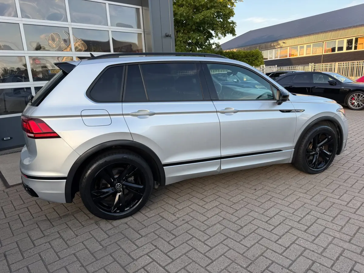 1.5 TSI R-Line Business+/ ACC / Black Pack / 2x R-Line .