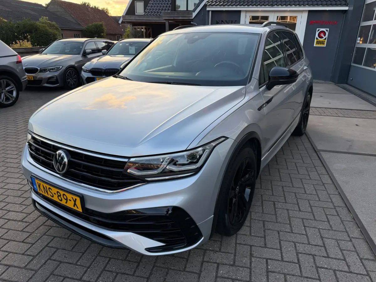 1.5 TSI R-Line Business+/ ACC / Black Pack / 2x R-Line .