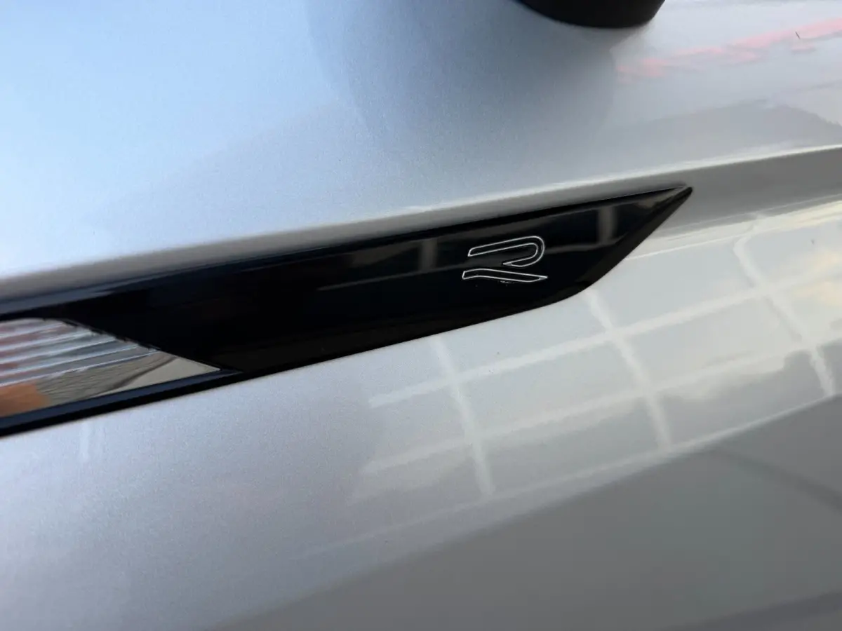1.5 TSI R-Line Business+/ ACC / Black Pack / 2x R-Line .