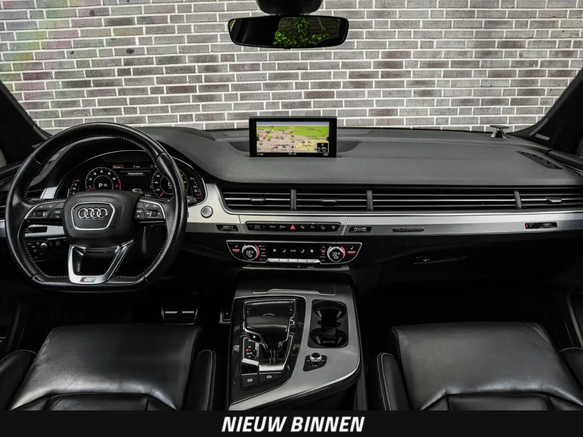 3.0 TFSI quattro S-Line Panoramadak B&O Advanced Nachtzicht Luchtvering Leder ACC HUD Virtual Cockpit Soft-Close Achterasbesturing Trekhaak 21"