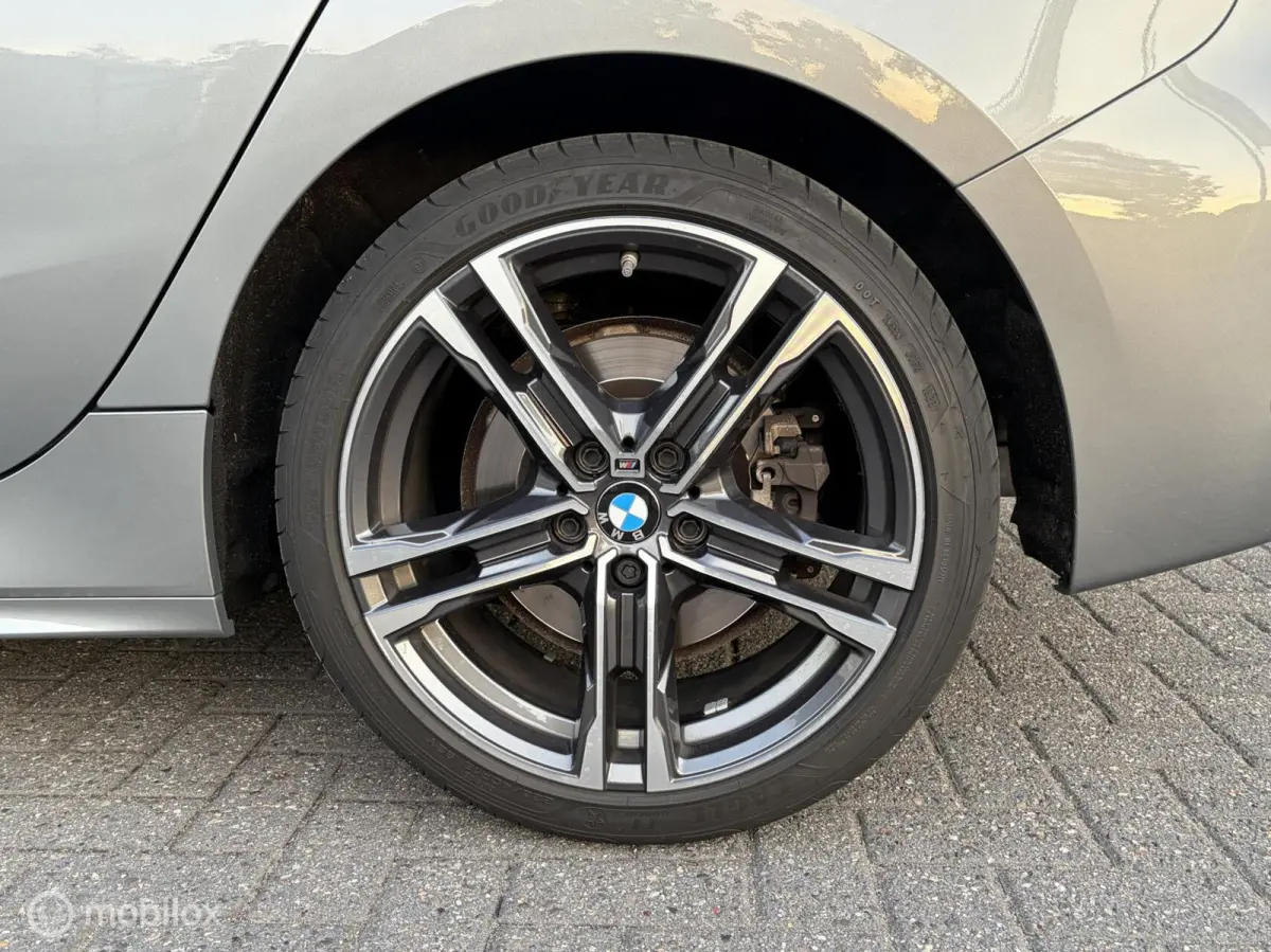 120i HiFi M-Sport Edition