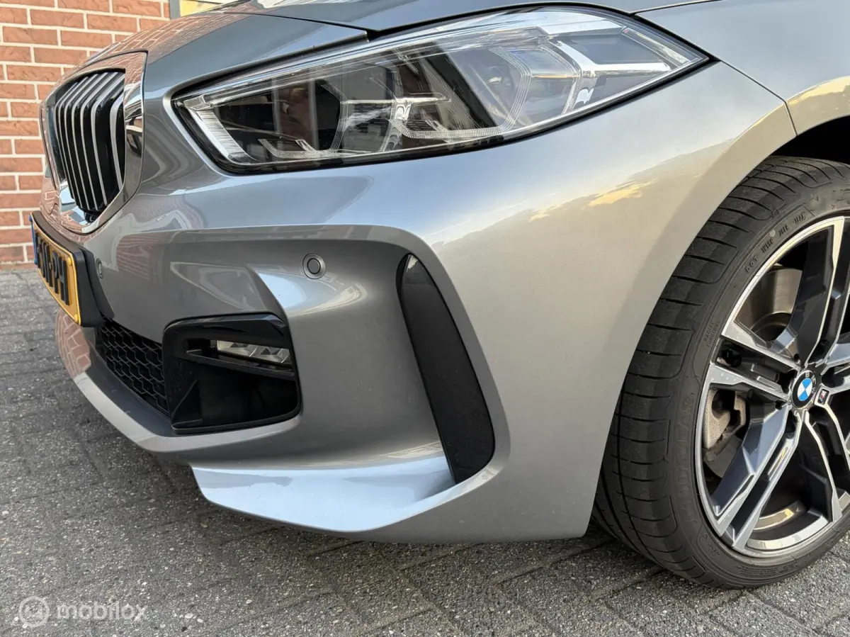 120i HiFi M-Sport Edition