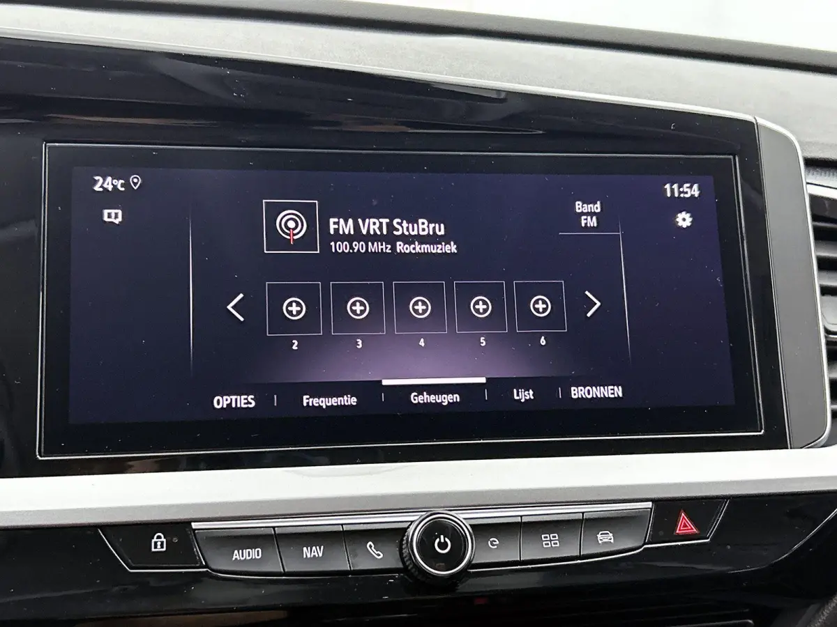 1.6 Turbo Plug-In Hybrid GS Line 225pk | Stuurverwarming | Cruise Control Adaptief | Keyless | Climate Control | Apple Carplay/Android Auto |