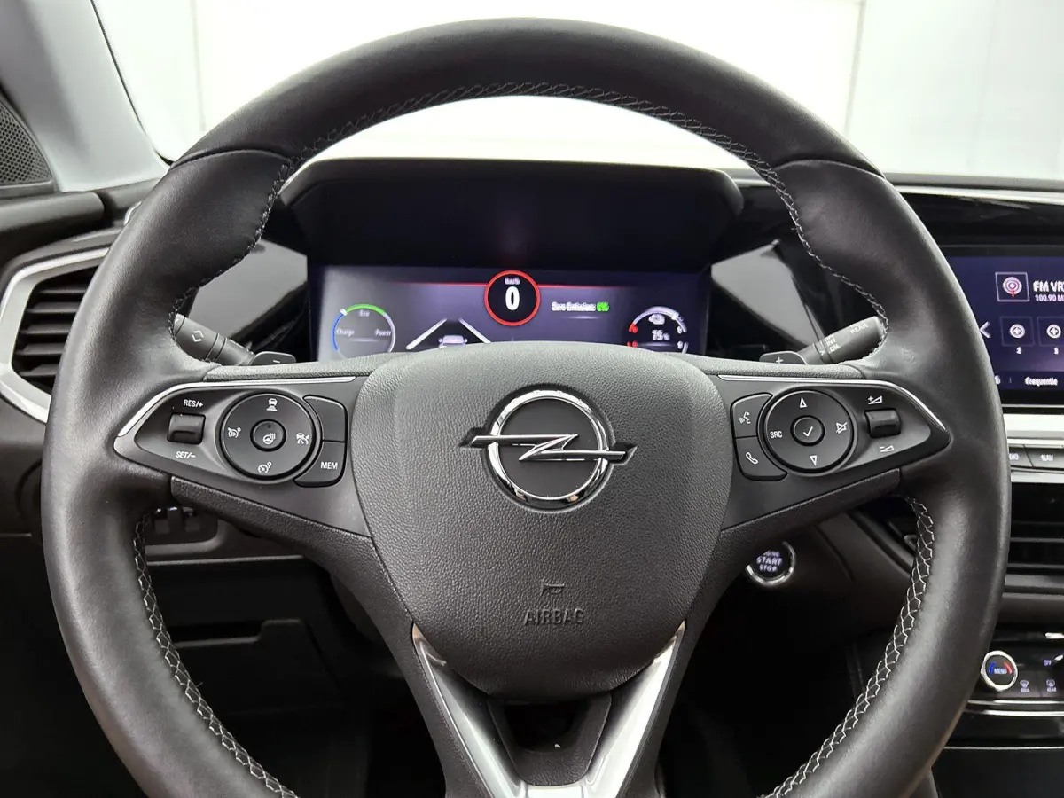1.6 Turbo Plug-In Hybrid GS Line 225pk | Stuurverwarming | Cruise Control Adaptief | Keyless | Climate Control | Apple Carplay/Android Auto |