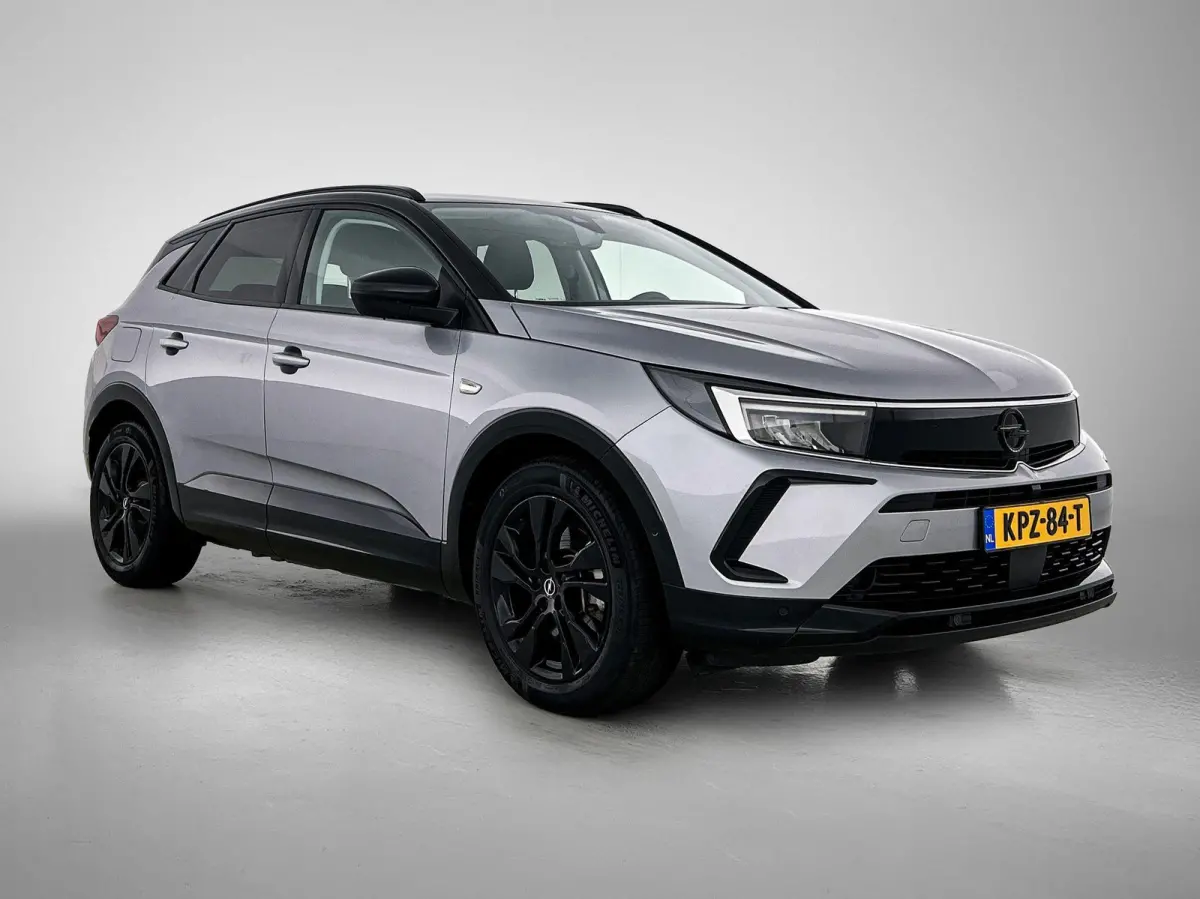 1.6 Turbo Plug-In Hybrid GS Line 225pk | Stuurverwarming | Cruise Control Adaptief | Keyless | Climate Control | Apple Carplay/Android Auto |