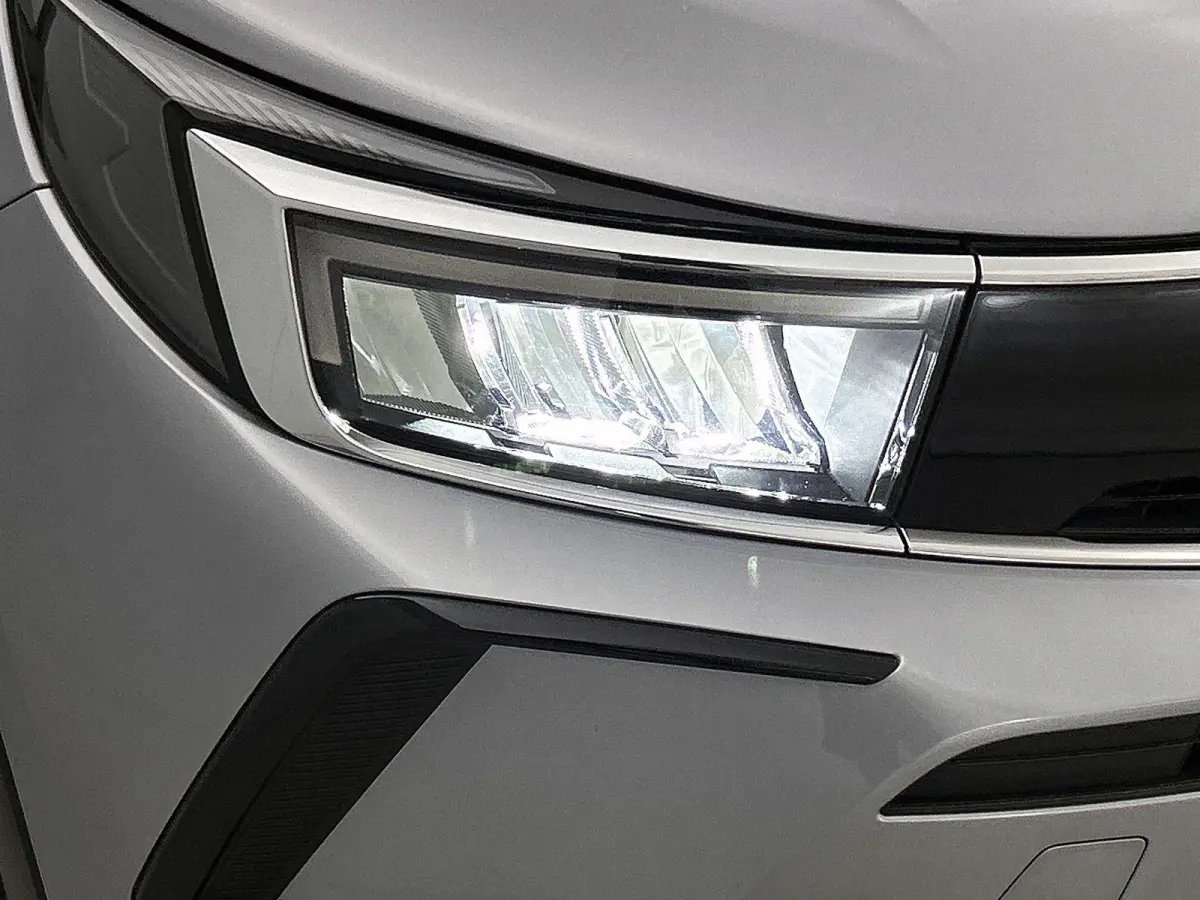 1.6 Turbo Plug-In Hybrid GS Line 225pk | Stuurverwarming | Cruise Control Adaptief | Keyless | Climate Control | Apple Carplay/Android Auto |