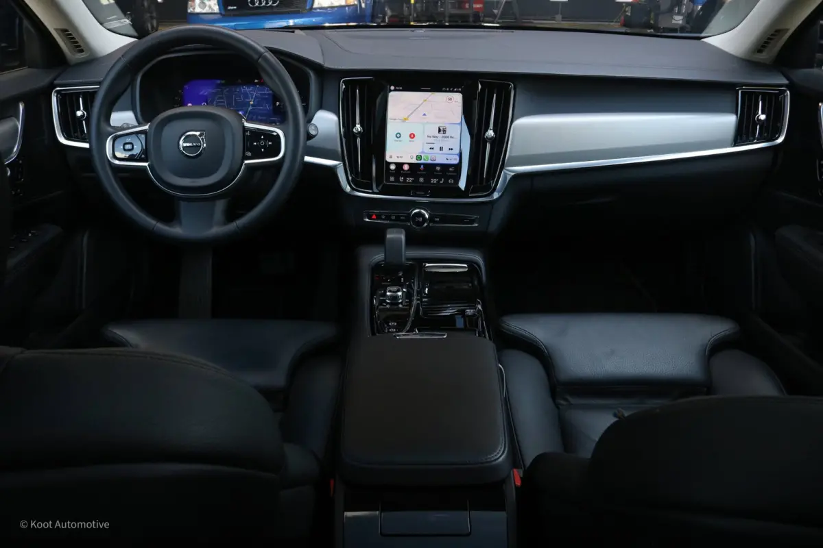 T8 AWD Ultimate Dark Long Range | SOH 98% | 455 PK | Pano | Harman Kardon | HUD | Trekhaak
