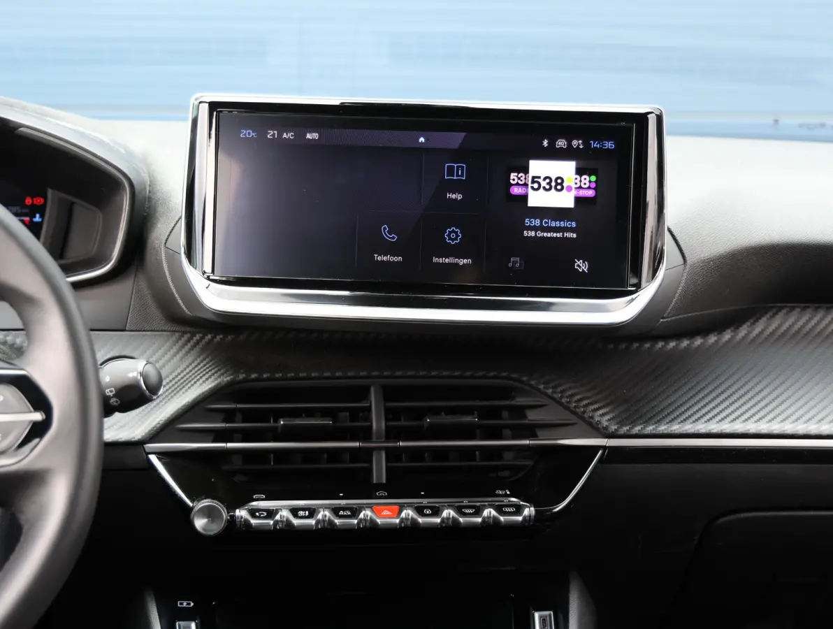 1.2 100pk Allure 1e Eigenaar | LED | Parkeersensoren V+A | Keyless | 17" LMV | Apple Carplay & Android Auto