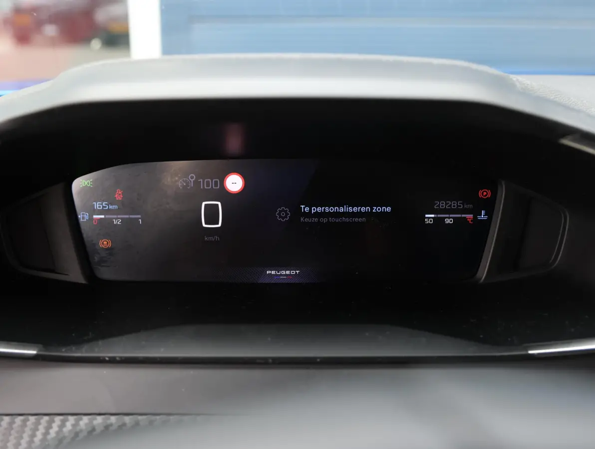 1.2 100pk Allure 1e Eigenaar | LED | Parkeersensoren V+A | Keyless | 17" LMV | Apple Carplay & Android Auto