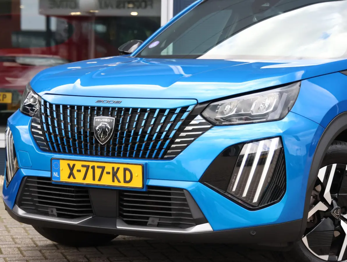 1.2 100pk Allure 1e Eigenaar | LED | Parkeersensoren V+A | Keyless | 17" LMV | Apple Carplay & Android Auto