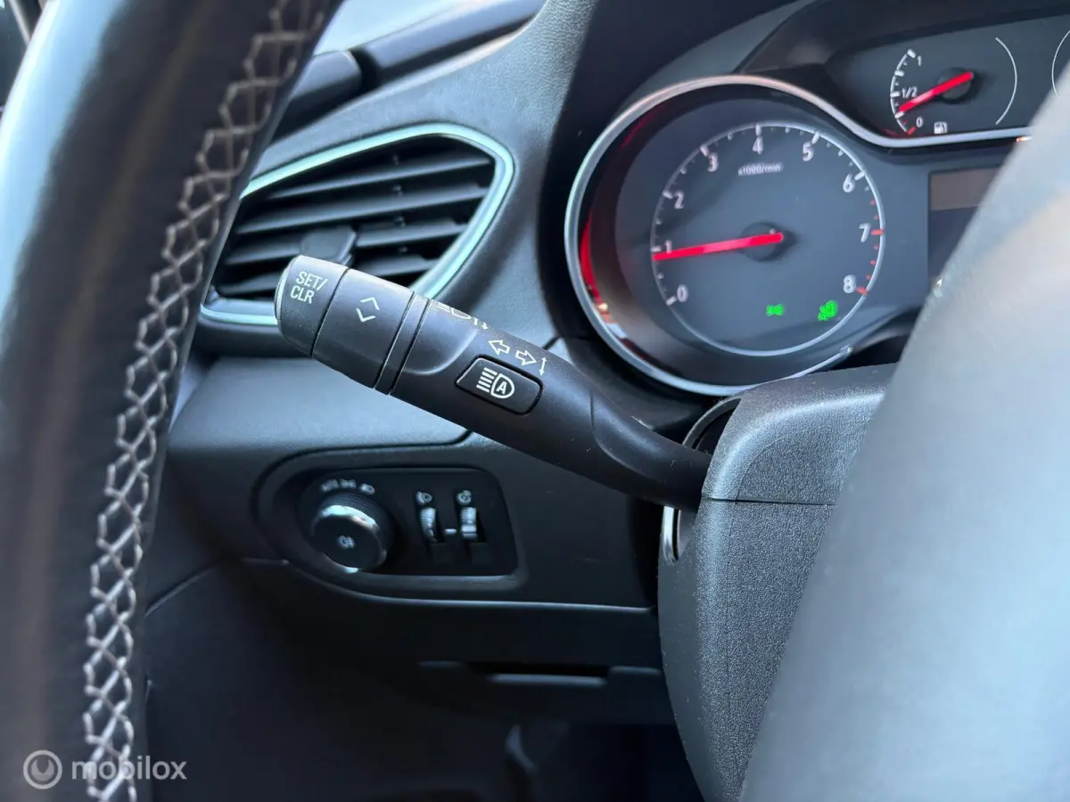 1.2 Turbo Innovation|STOEL/STUUR.VERW|AUTOM