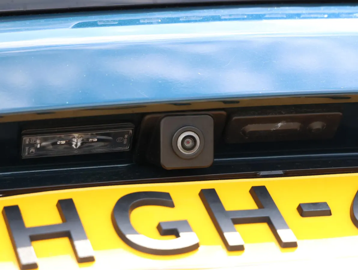1.2 Hybrid 136 GT 1ste Eigenaar | LED | Sportstoelen Memory | Stoelverwarming | Hands-Free achterklep | Camera 360* | 18" LMV | Apple Carplay & Android Auto