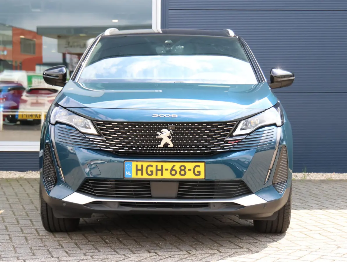 1.2 Hybrid 136 GT 1ste Eigenaar | LED | Sportstoelen Memory | Stoelverwarming | Hands-Free achterklep | Camera 360* | 18" LMV | Apple Carplay & Android Auto