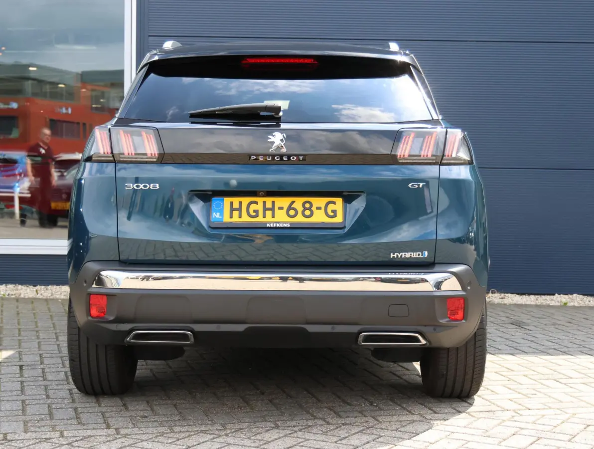 1.2 Hybrid 136 GT 1ste Eigenaar | LED | Sportstoelen Memory | Stoelverwarming | Hands-Free achterklep | Camera 360* | 18" LMV | Apple Carplay & Android Auto