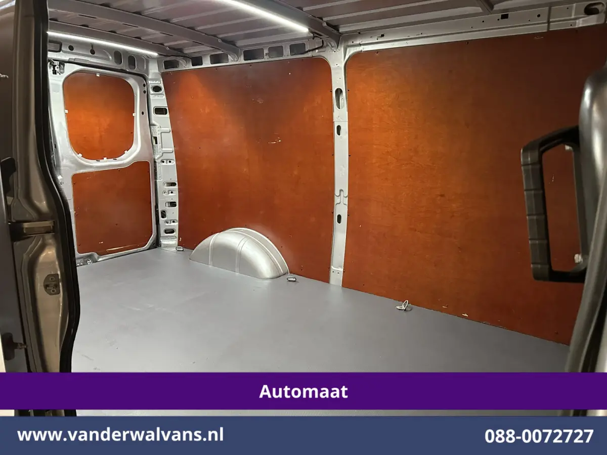 35S16V 157pk Automaat 3500kg Trekhaak L2H1 Euro6 Airco | Camera | Navigatie | LM Velgen Cruisecontrol, Bijrijdersbank