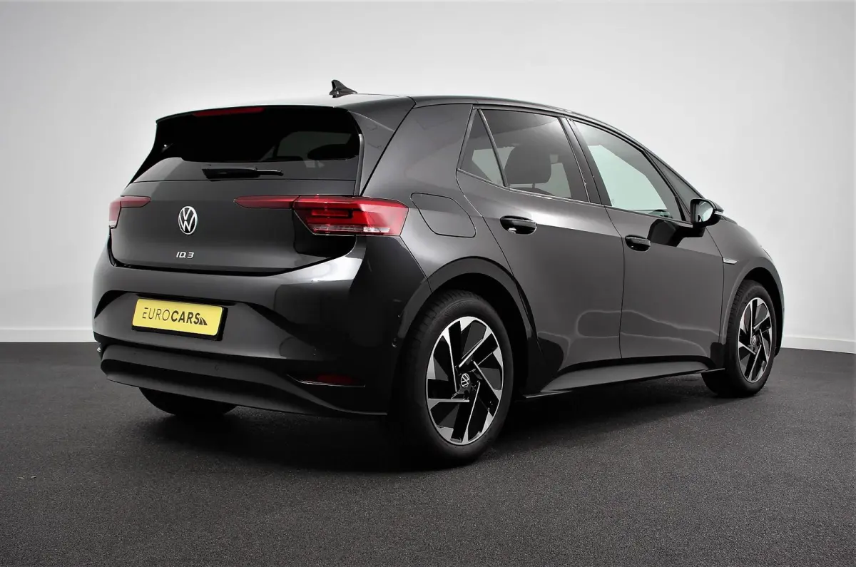 Pro Edition 204pk Warmtepomp 18"Lichtmetalen Velgen Navigatie Camera Adaptive Cruise Control Climate Control