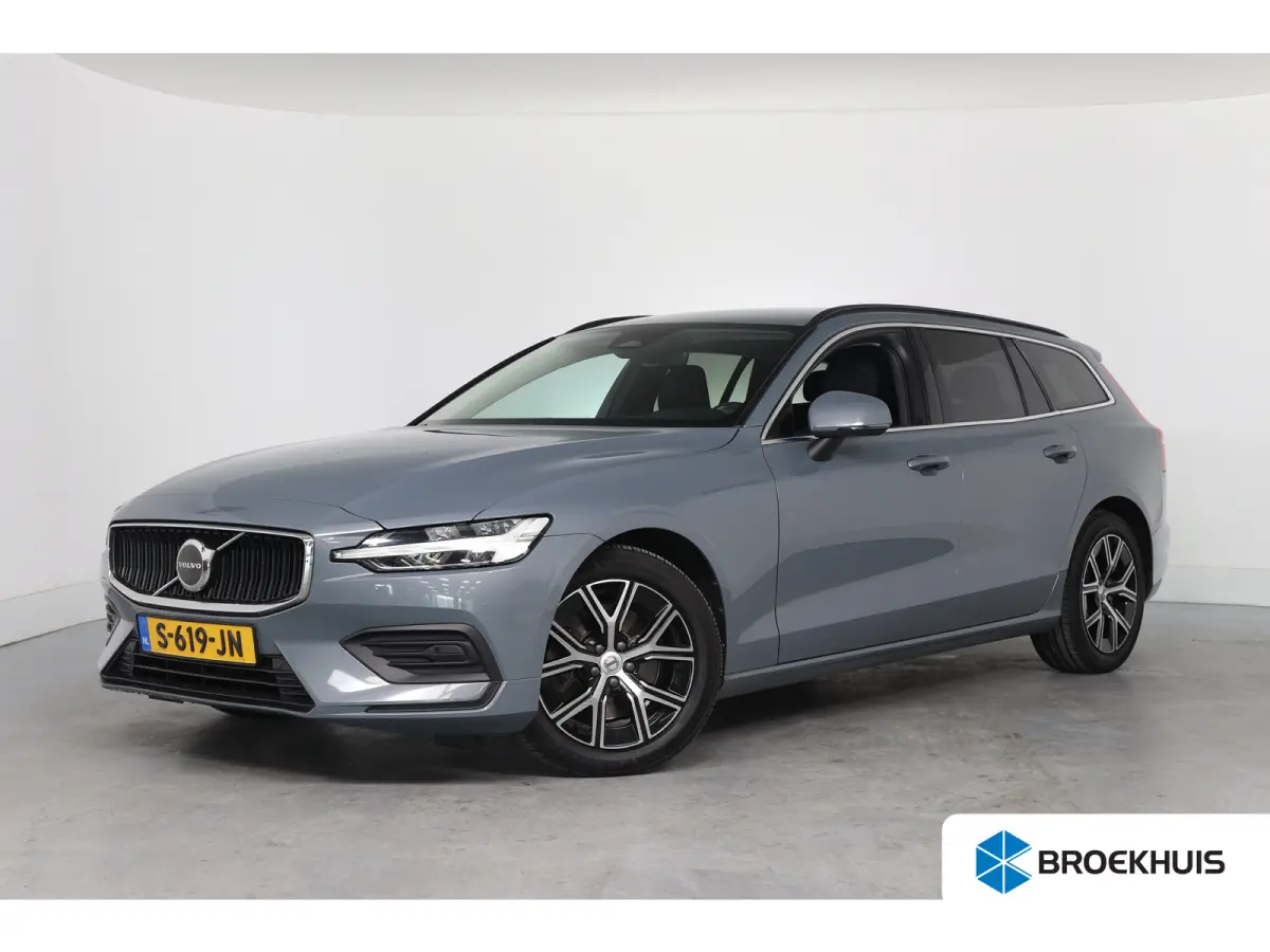 2.0 B4 Core | LED | Stoel/Stuurverwarming | Cruise Adaptive | Clima | Camera | Navi | keyless | BLIS | Lichtmetalen Velgen