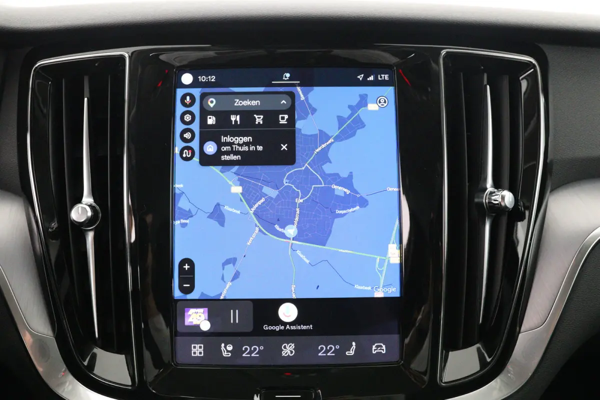 2.0 B4 Core | LED | Stoel/Stuurverwarming | Cruise Adaptive | Clima | Camera | Navi | keyless | BLIS | Lichtmetalen Velgen