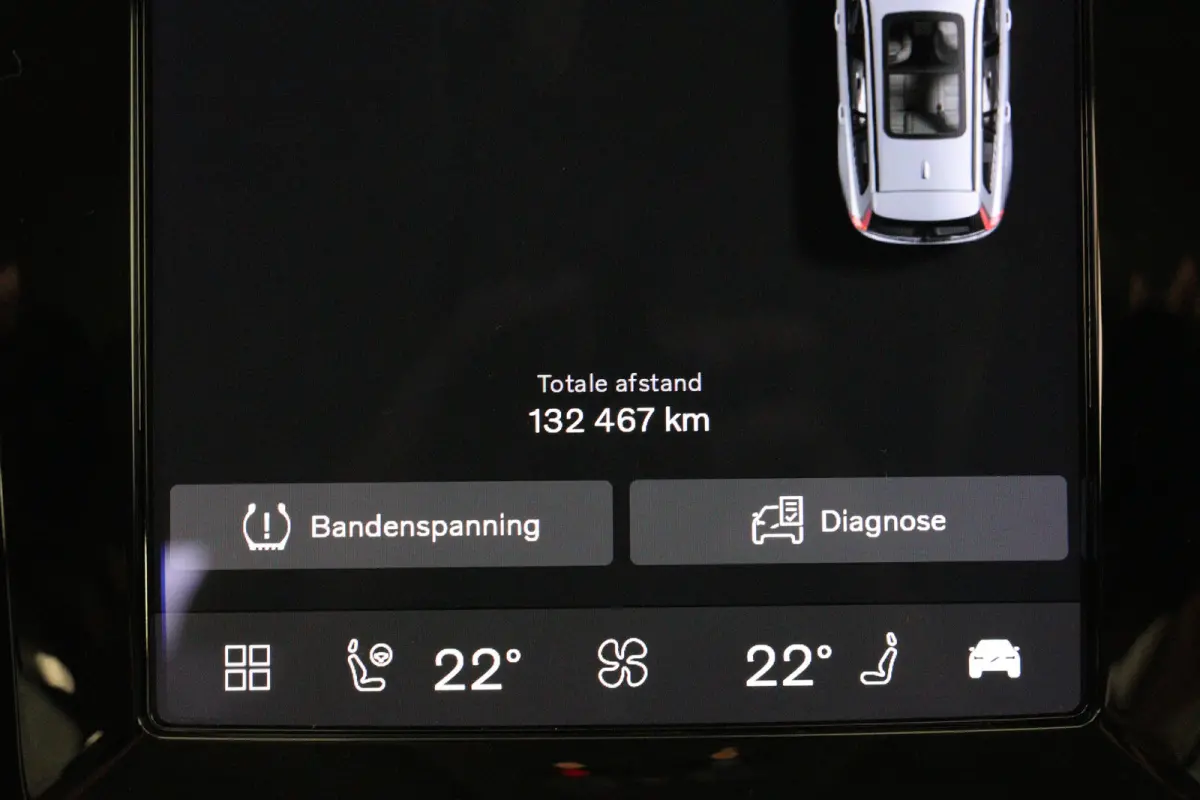 2.0 B4 Core | LED | Stoel/Stuurverwarming | Cruise Adaptive | Clima | Camera | Navi | keyless | BLIS | Lichtmetalen Velgen