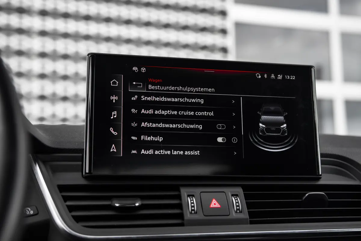 45 TFSI | Panoramadak | Stoelverwarming | Achteruitrijcamera | | Achteruitrijcamera | Apple Carplay/Android Auto|telefoonintegratie premium | Cruise control adaptief met Stop&Go