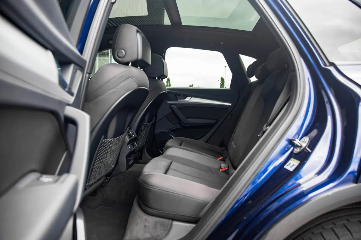 45 TFSI | Panoramadak | Stoelverwarming | Achteruitrijcamera | | Achteruitrijcamera | Apple Carplay/Android Auto|telefoonintegratie premium | Cruise control adaptief met Stop&Go