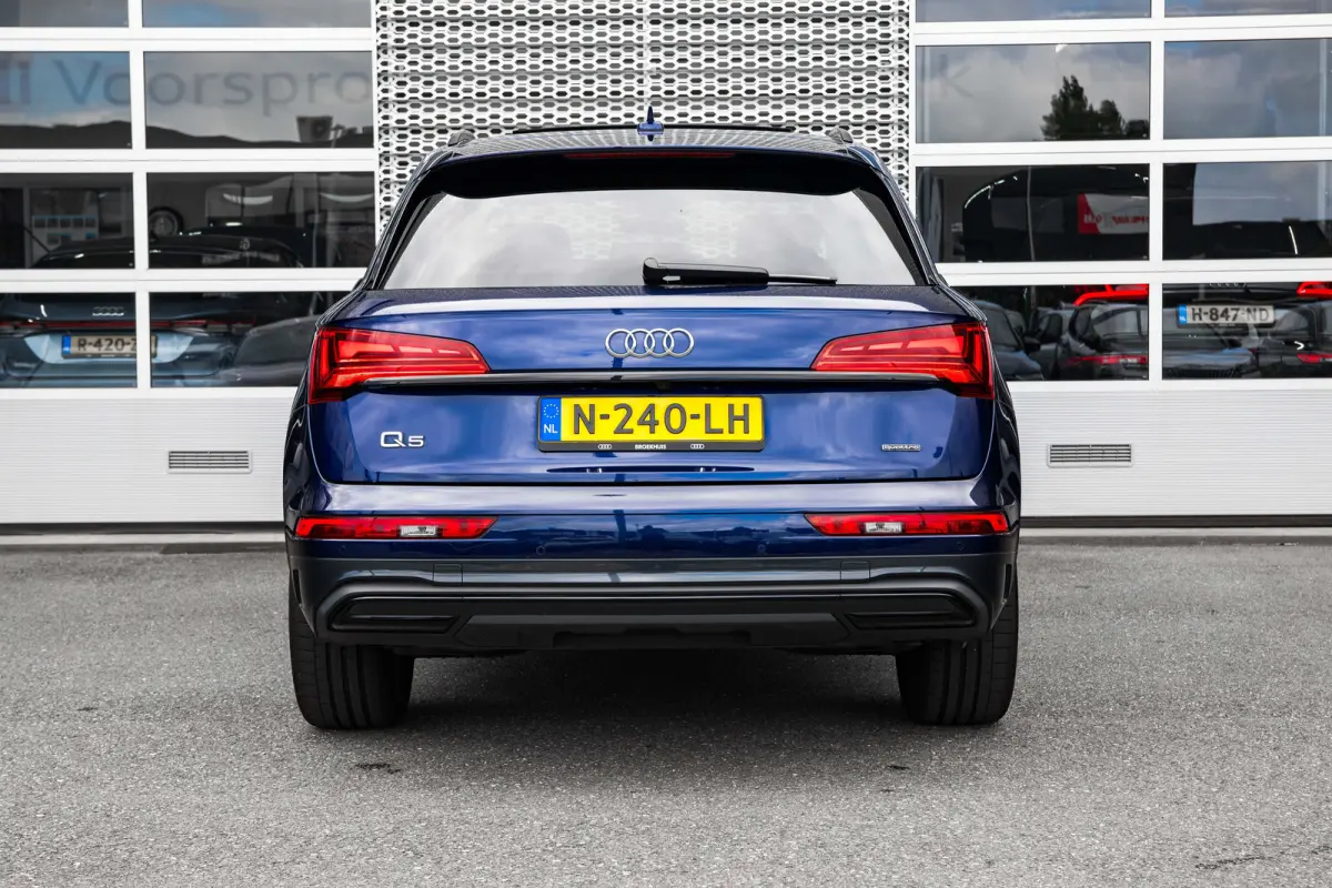 45 TFSI | Panoramadak | Stoelverwarming | Achteruitrijcamera | | Achteruitrijcamera | Apple Carplay/Android Auto|telefoonintegratie premium | Cruise control adaptief met Stop&Go