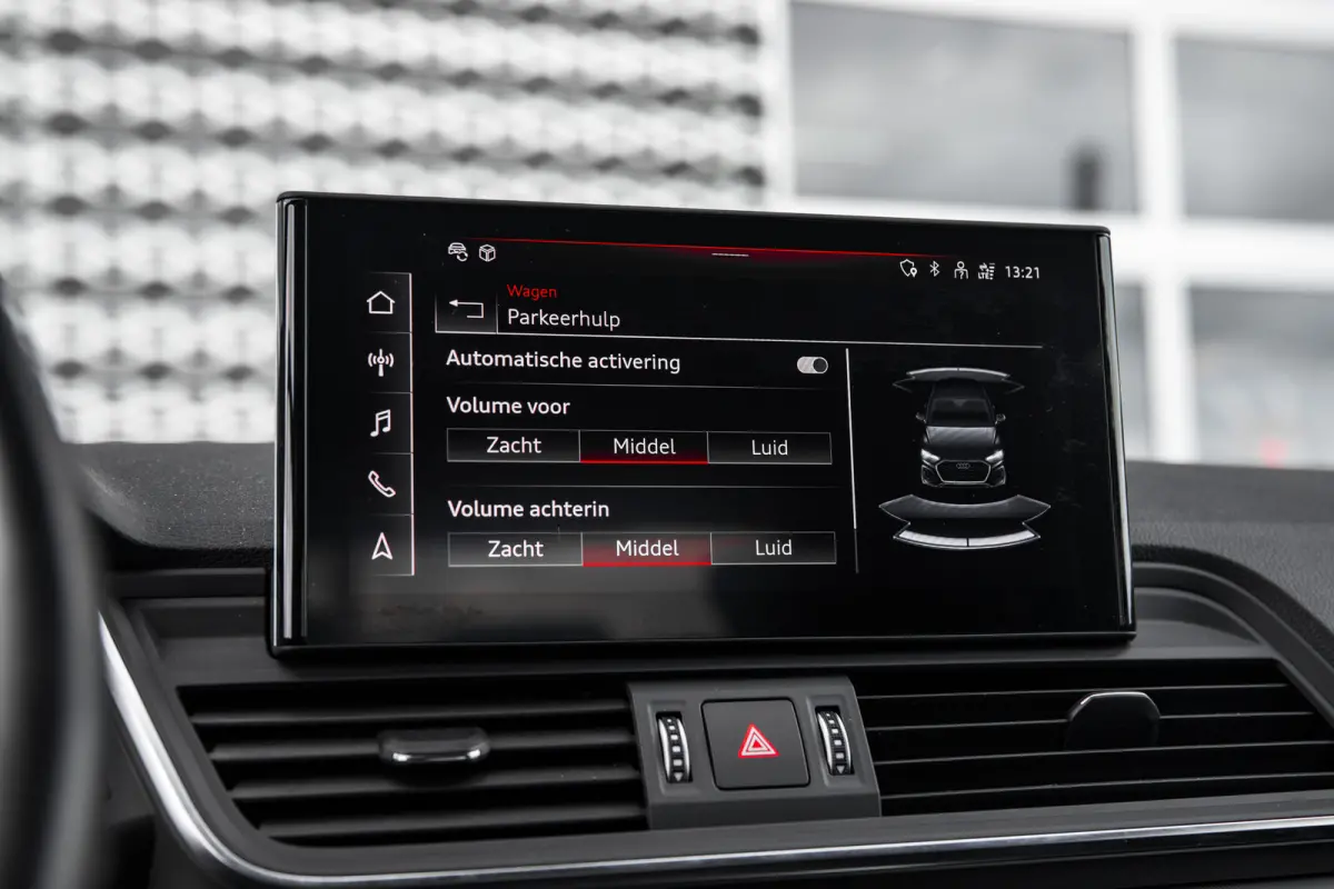 45 TFSI | Panoramadak | Stoelverwarming | Achteruitrijcamera | | Achteruitrijcamera | Apple Carplay/Android Auto|telefoonintegratie premium | Cruise control adaptief met Stop&Go