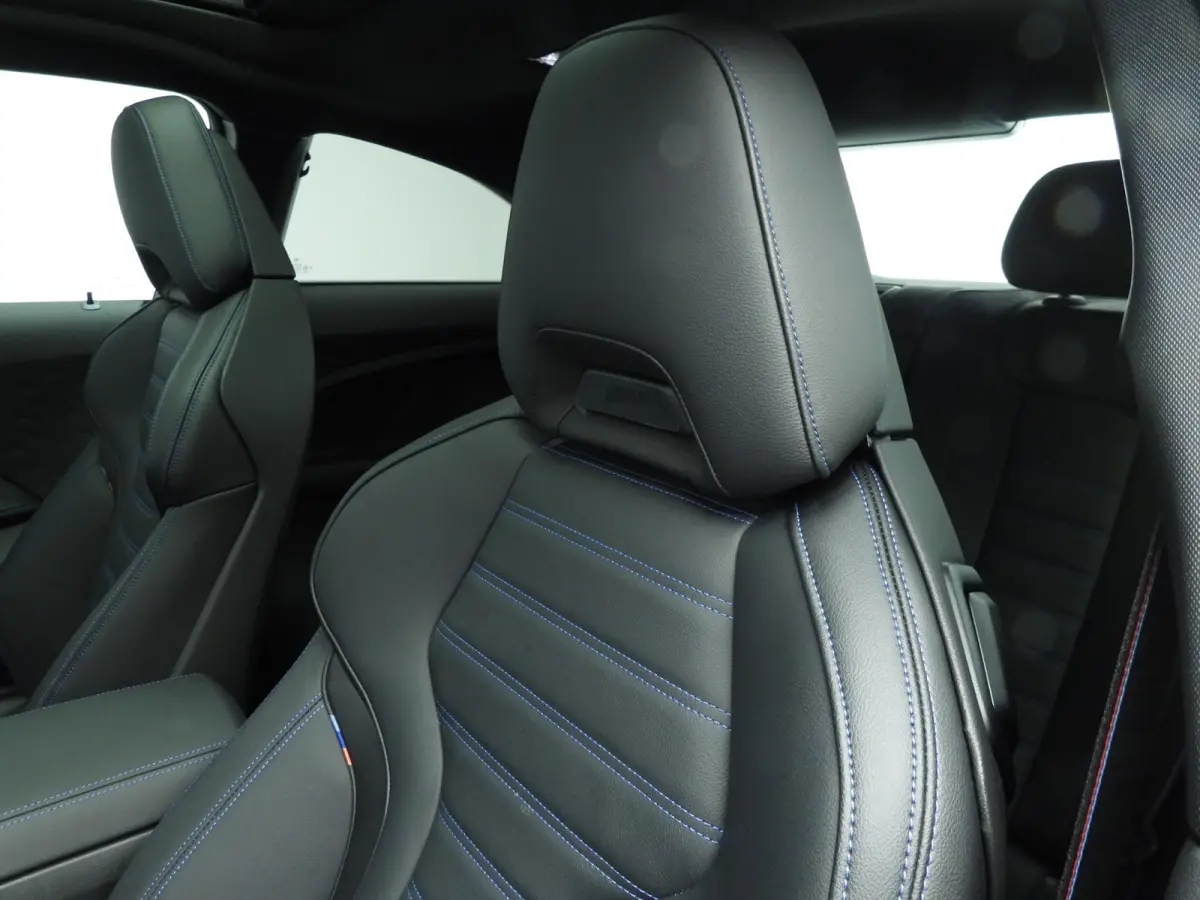 218i High Executive | M Sportpakket Pro | Innovation Pack | Travel Pack | Premium Pack